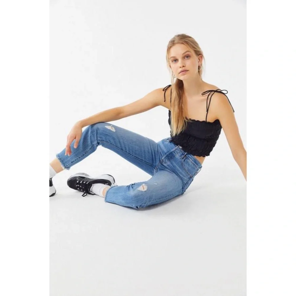 Levi’s Wedgie Icon Jeans in Truth Unfolds 28